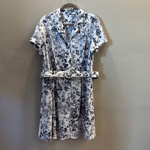 Blue and White Buttoned Midi Dress with Notched Collar